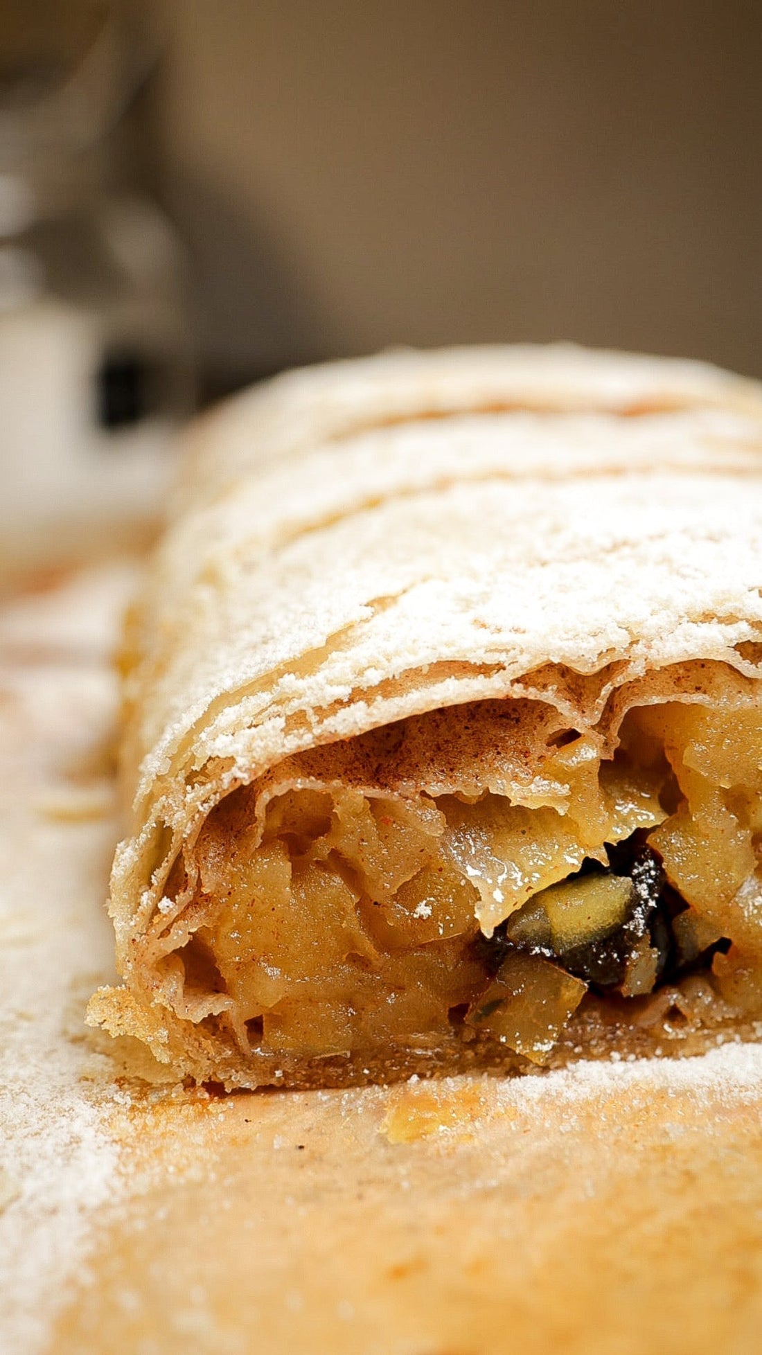 Strudel de poma i ratafia